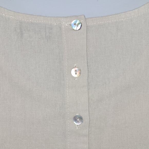 Charlie Paige Linen Blend Button Back Sleeveless Top Size XL Beige Minimalist - Picture 5 of 9